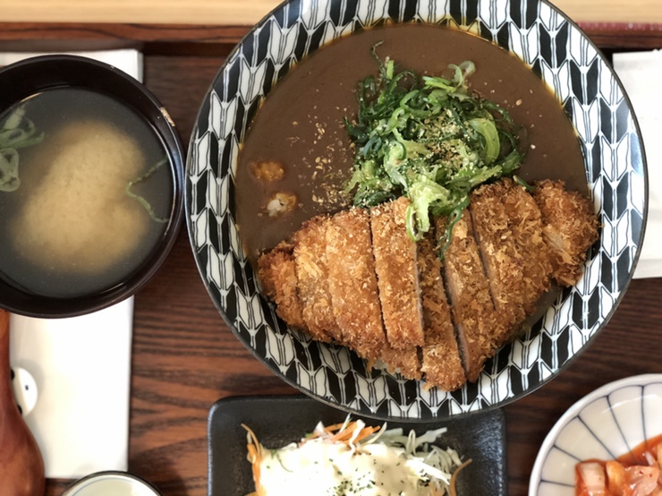 동경마루